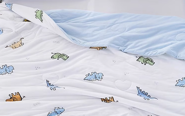 夏被天丝好照旧纯棉好？？？？夏被和空调被有什么区别？？？？